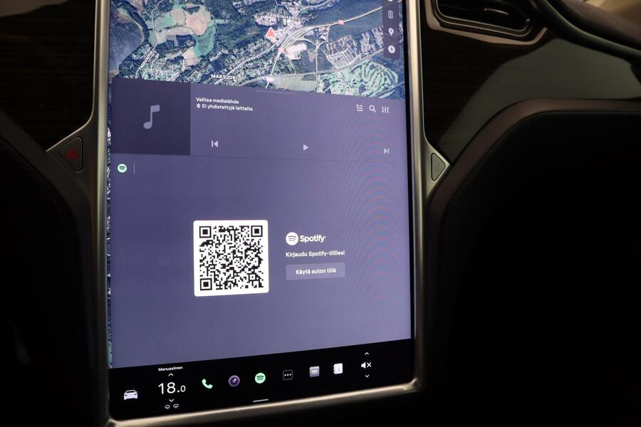 Tesla Model S vaihtoauto