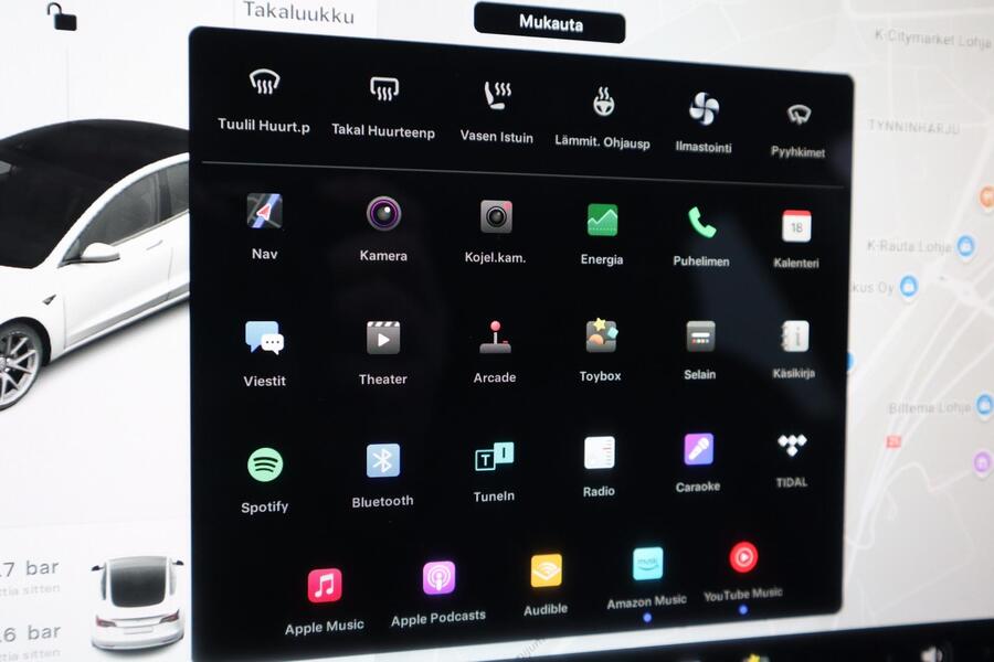 Tesla Model 3 vaihtoauto