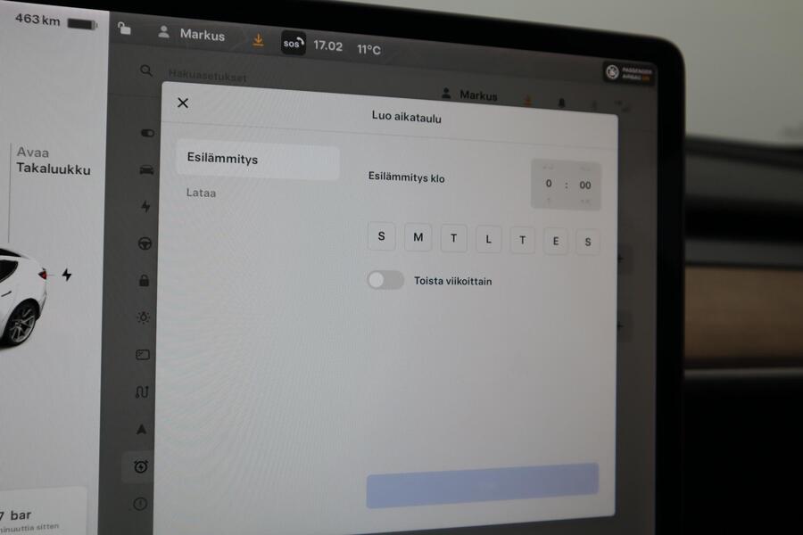 Tesla Model 3 vaihtoauto