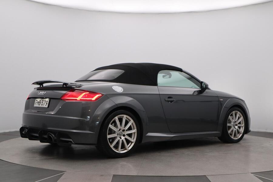 Audi TT vaihtoauto