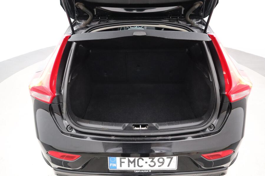 Volvo V40 vaihtoauto