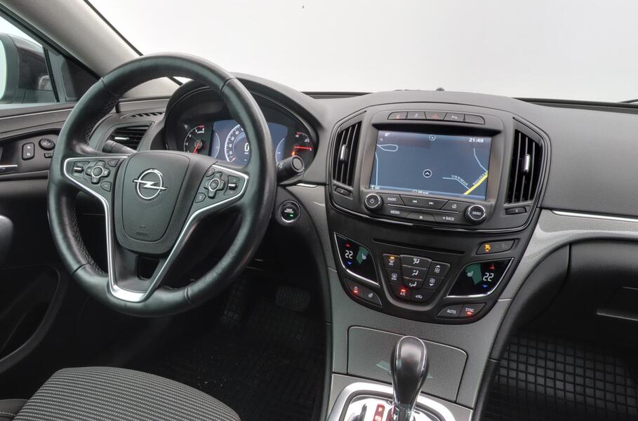 Opel Insignia vaihtoauto
