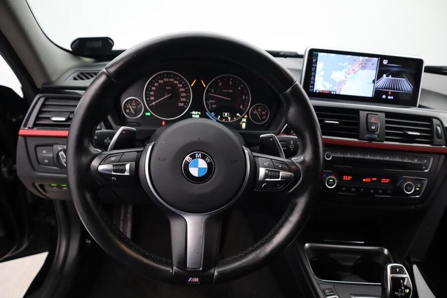 BMW 330 vaihtoauto