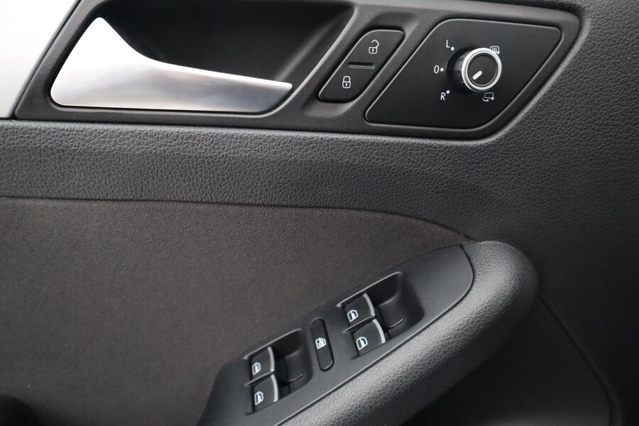 Volkswagen Jetta vaihtoauto