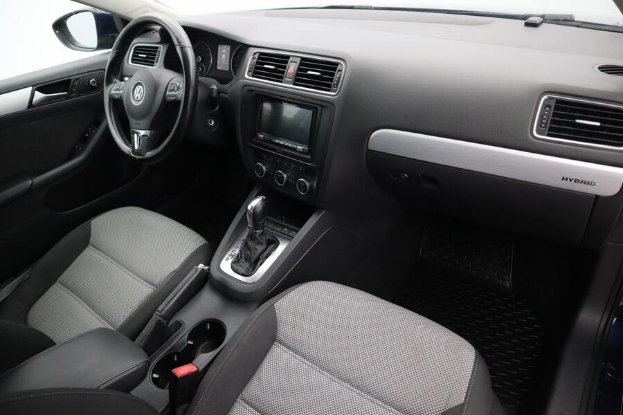 Volkswagen Jetta vaihtoauto