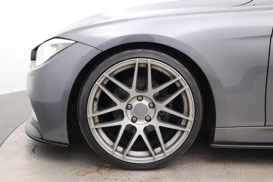 BMW 320 vaihtoauto