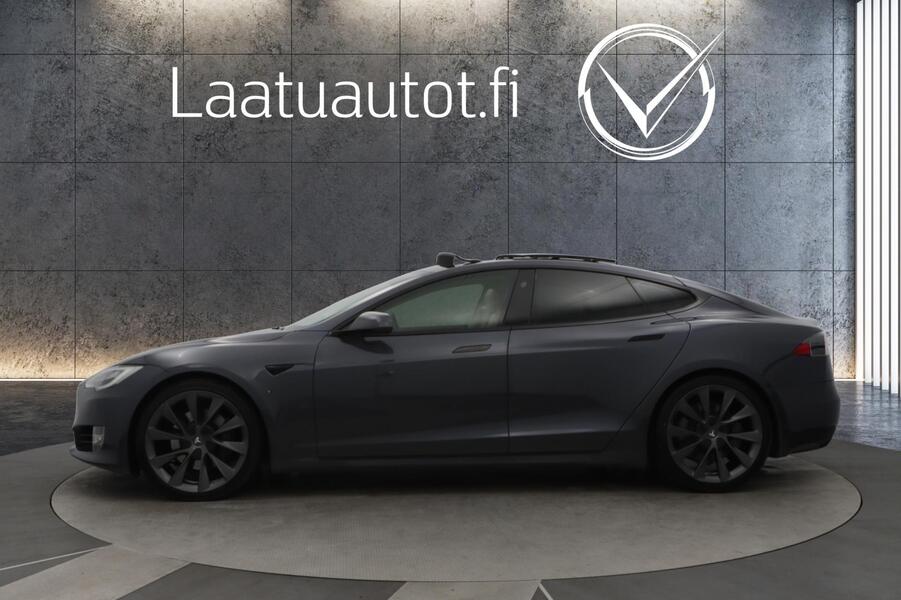 Tesla Model S vaihtoauto