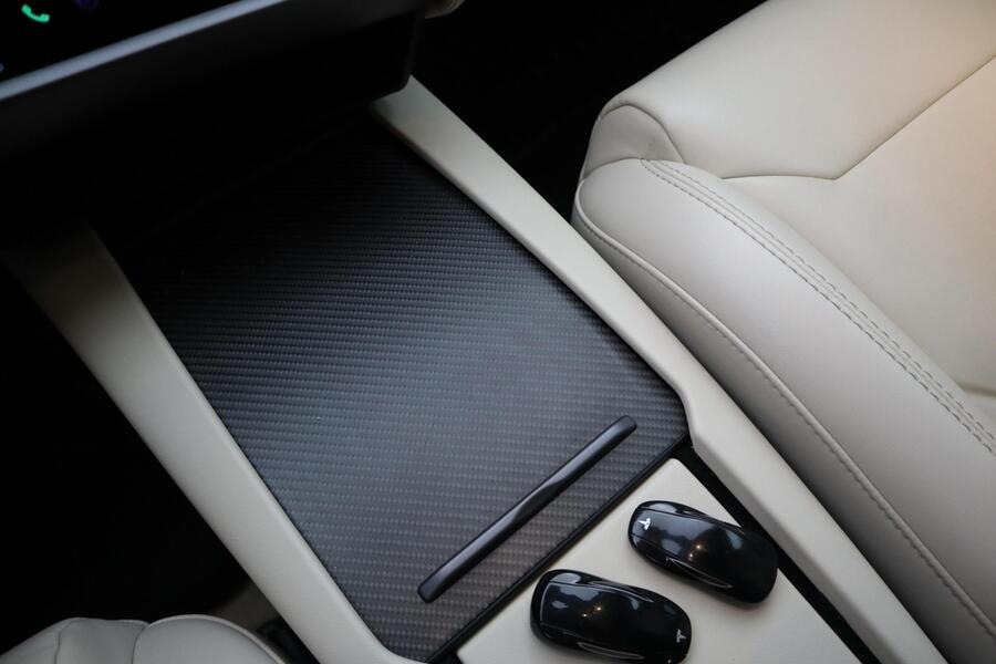 Tesla Model S vaihtoauto