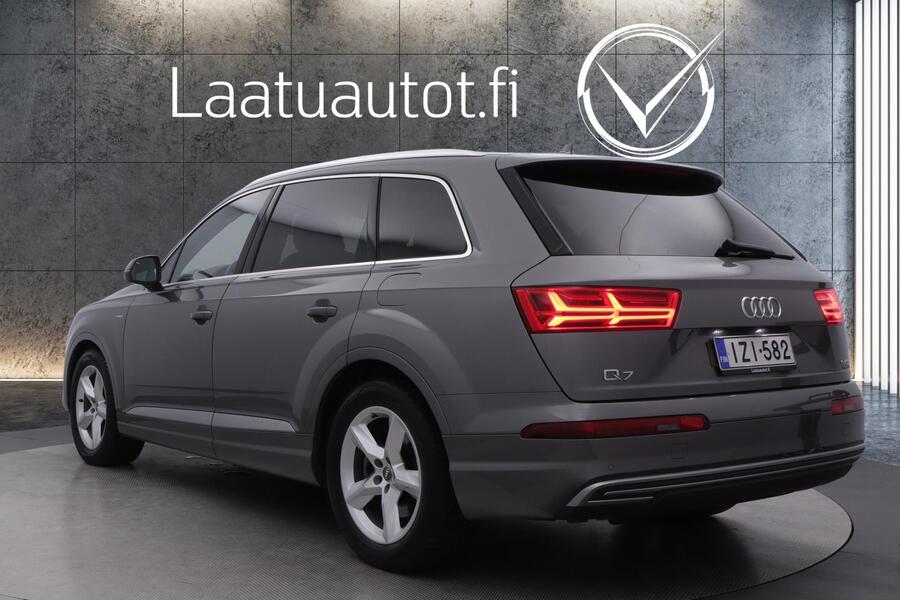 Audi Q7 vaihtoauto