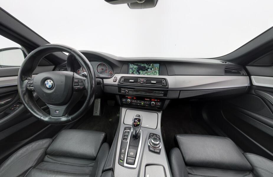 BMW M550d vaihtoauto