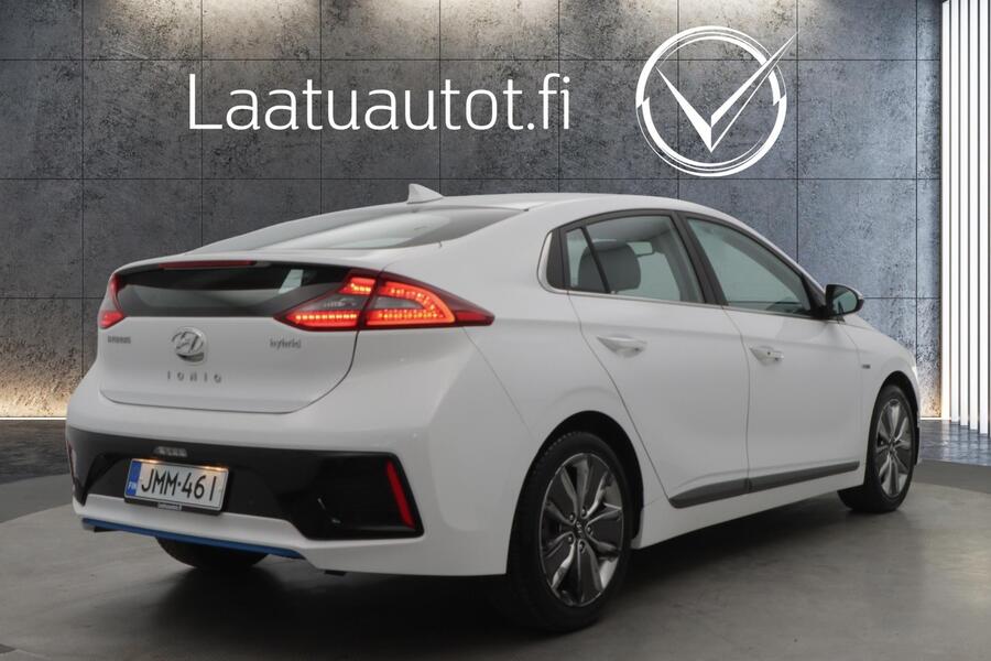 Hyundai IONIQ hybrid vaihtoauto