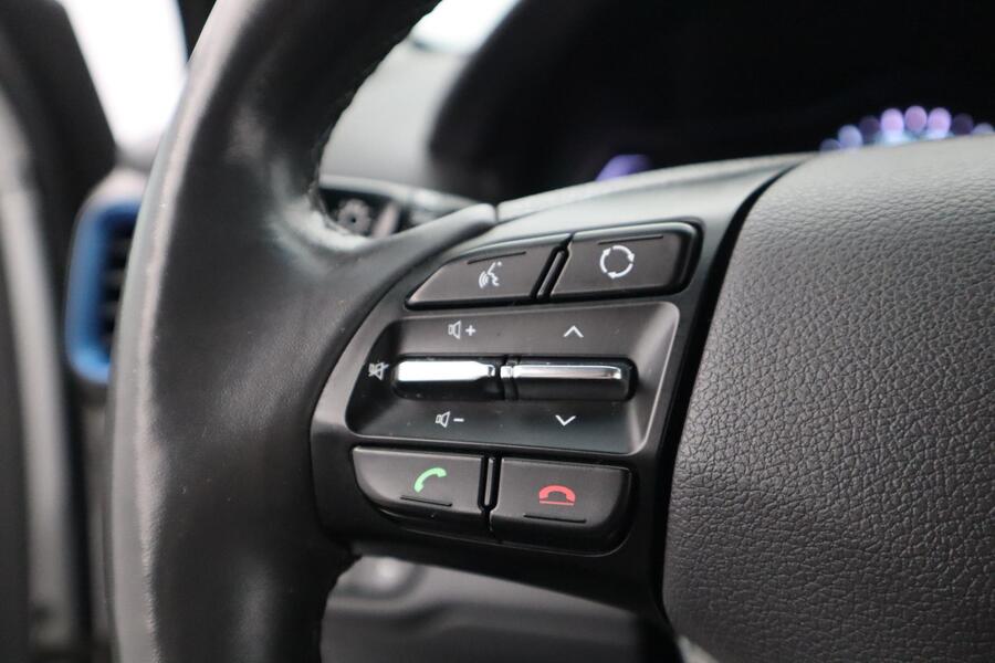 Hyundai IONIQ hybrid vaihtoauto