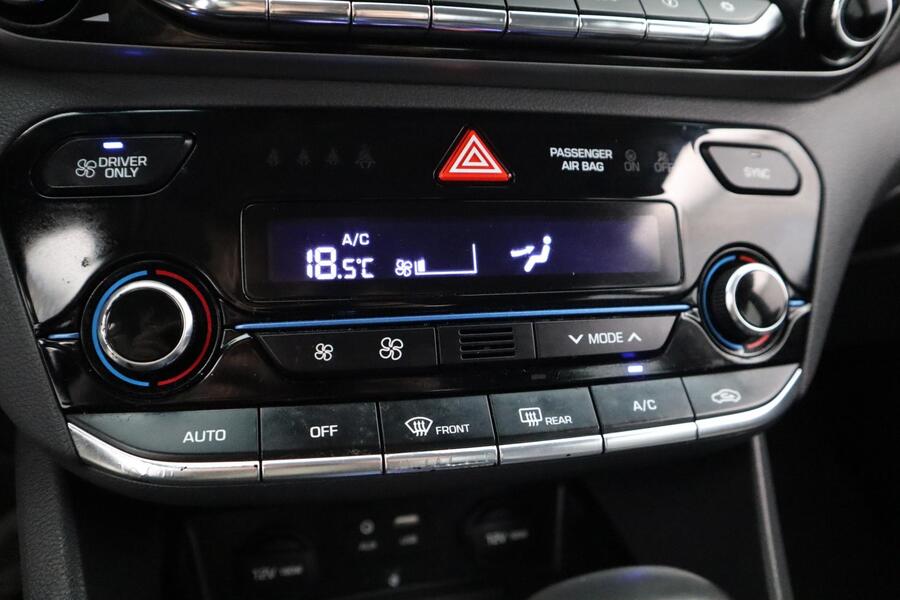 Hyundai IONIQ hybrid vaihtoauto