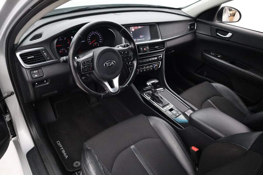 Kia Optima vaihtoauto