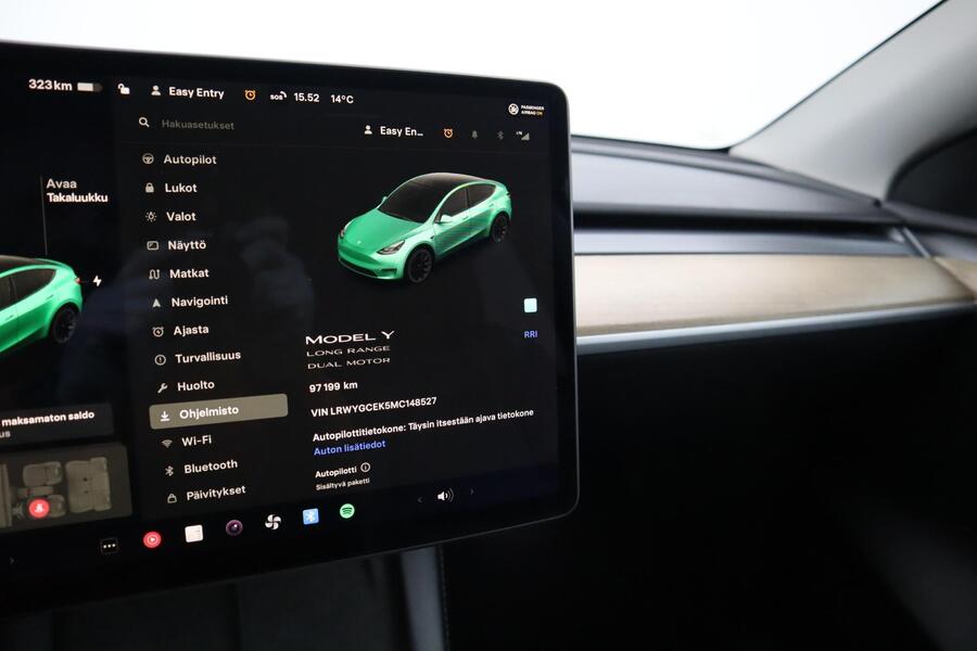 Tesla Model Y vaihtoauto