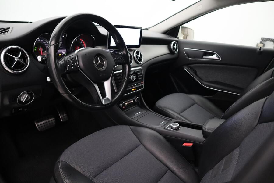 Mercedes-Benz GLA vaihtoauto