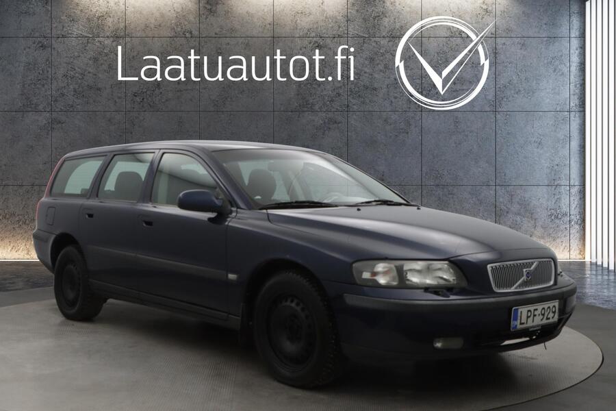 Volvo V70 vaihtoauto