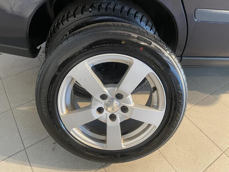 Volvo V70 vaihtoauto