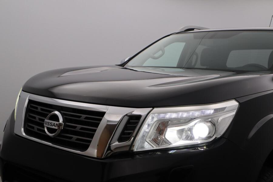 Nissan Navara vaihtoauto