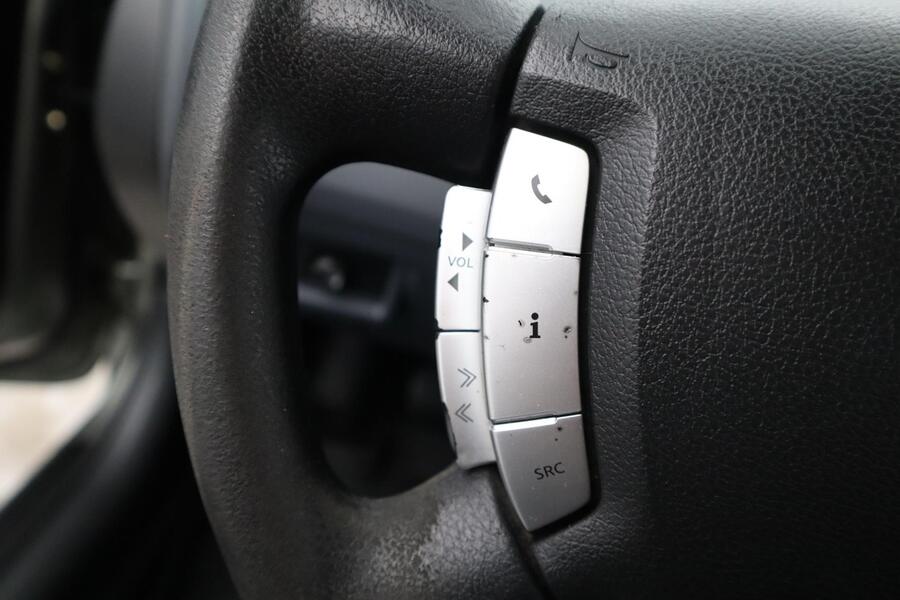 Nissan Primera vaihtoauto