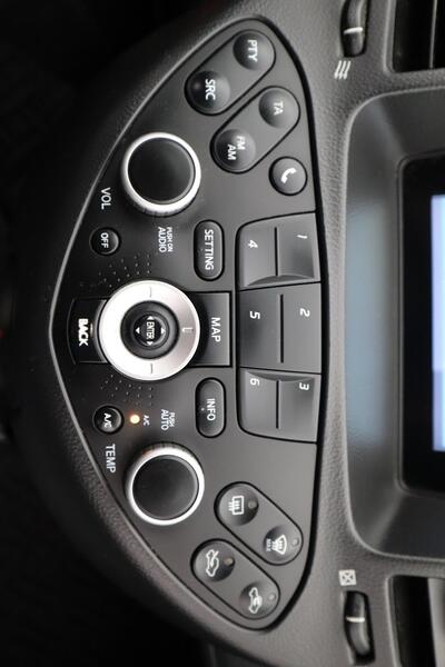 Nissan Primera vaihtoauto