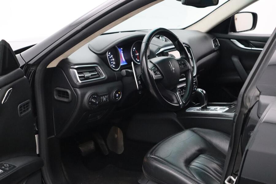 Maserati Ghibli vaihtoauto