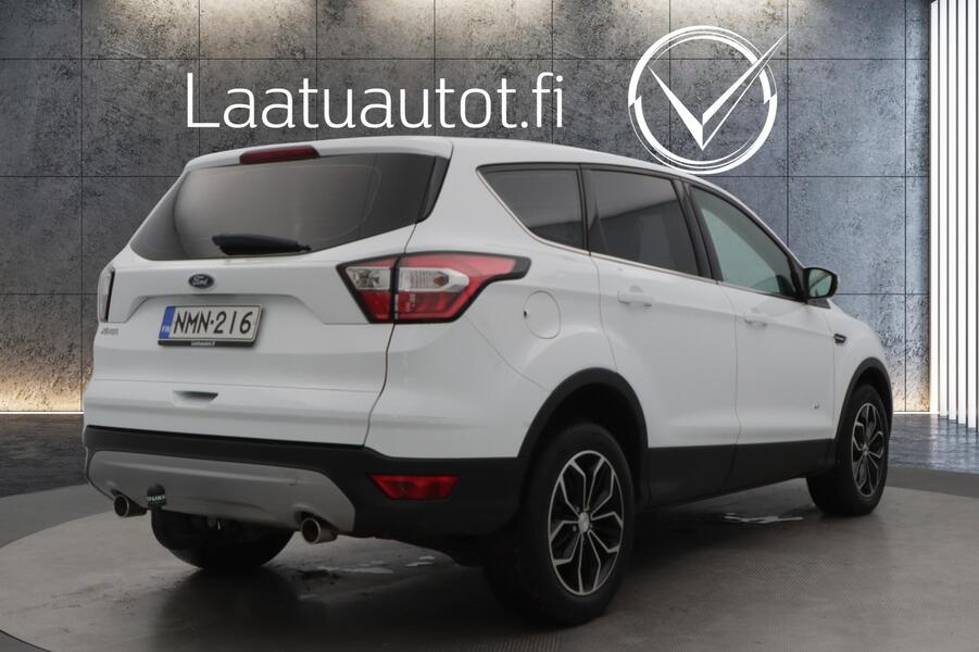 Ford Kuga vaihtoauto