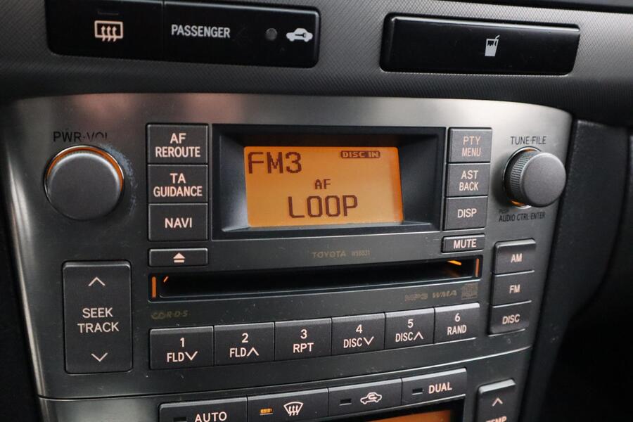 Toyota Avensis vaihtoauto