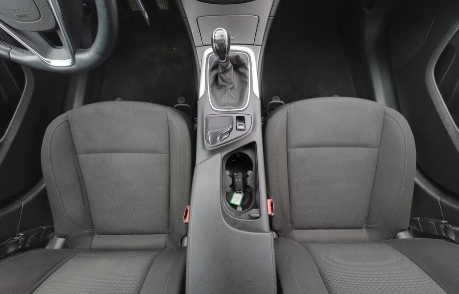 Opel Insignia vaihtoauto