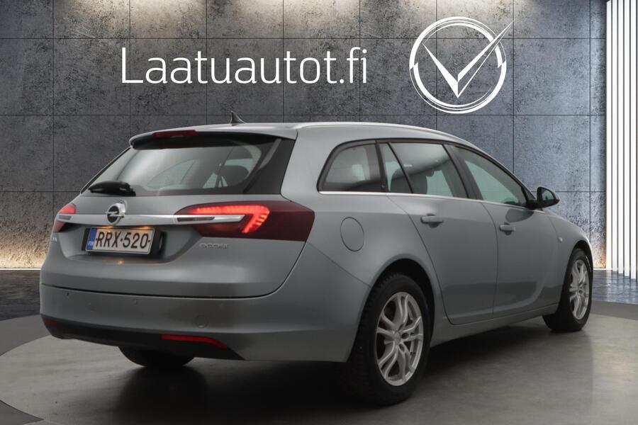 Opel Insignia vaihtoauto