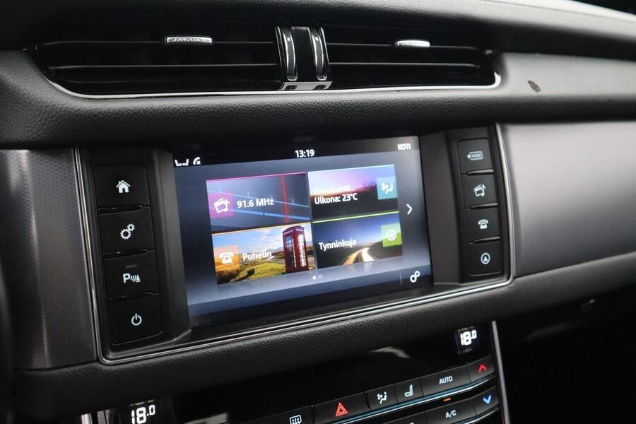 Jaguar XF vaihtoauto