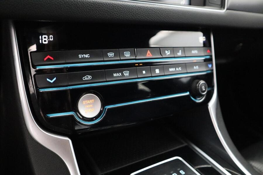 Jaguar XF vaihtoauto