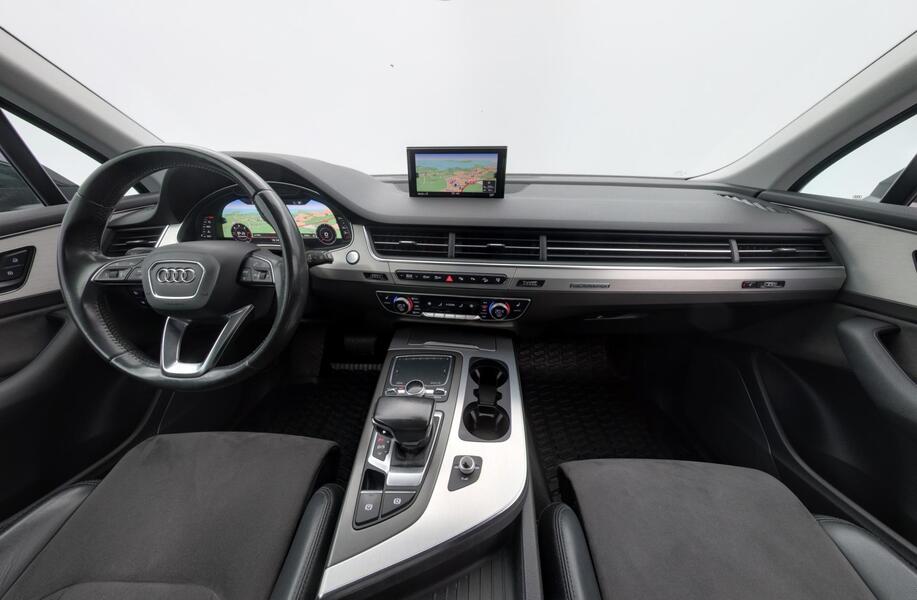 Audi Q7 vaihtoauto
