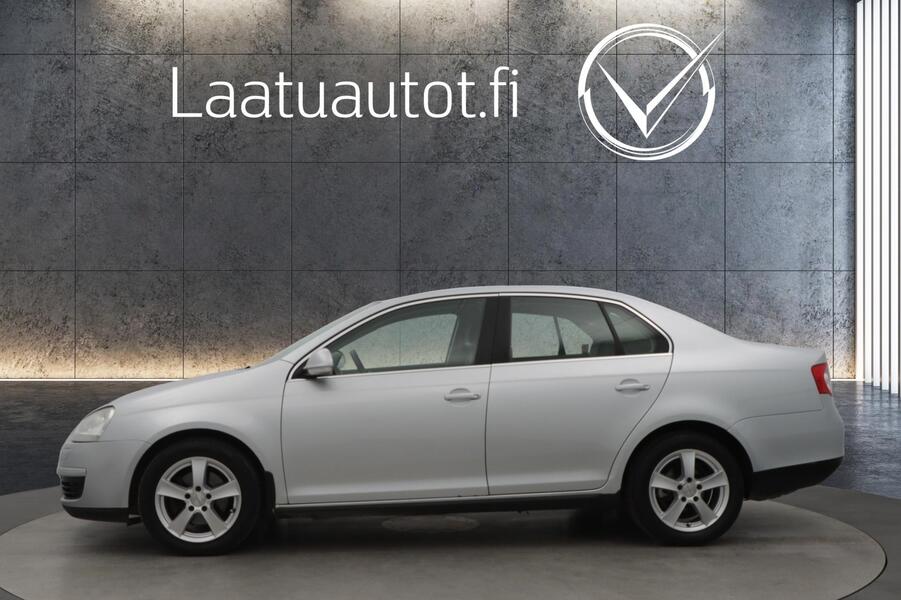 Volkswagen Jetta vaihtoauto