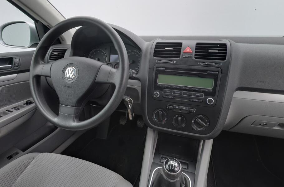 Volkswagen Jetta vaihtoauto