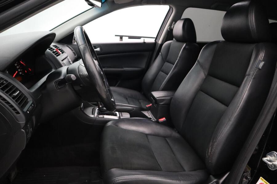 Honda Accord vaihtoauto