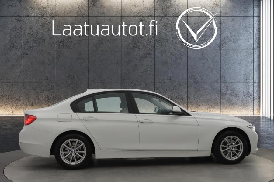 BMW 320 vaihtoauto