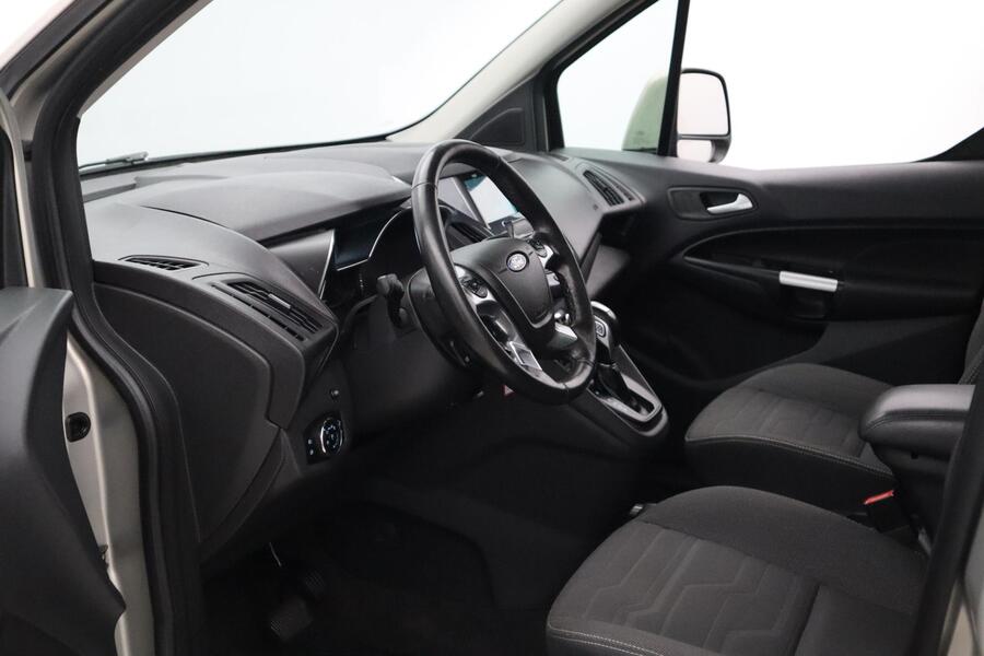 Ford Grand Tourneo Connect vaihtoauto