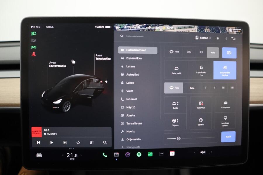 Tesla Model 3 vaihtoauto