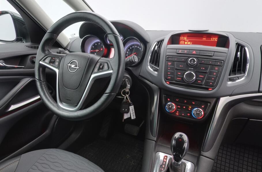 Opel Zafira Tourer vaihtoauto