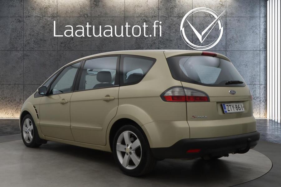 Ford S-MAX vaihtoauto