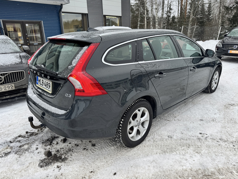 Volvo V60 vaihtoauto