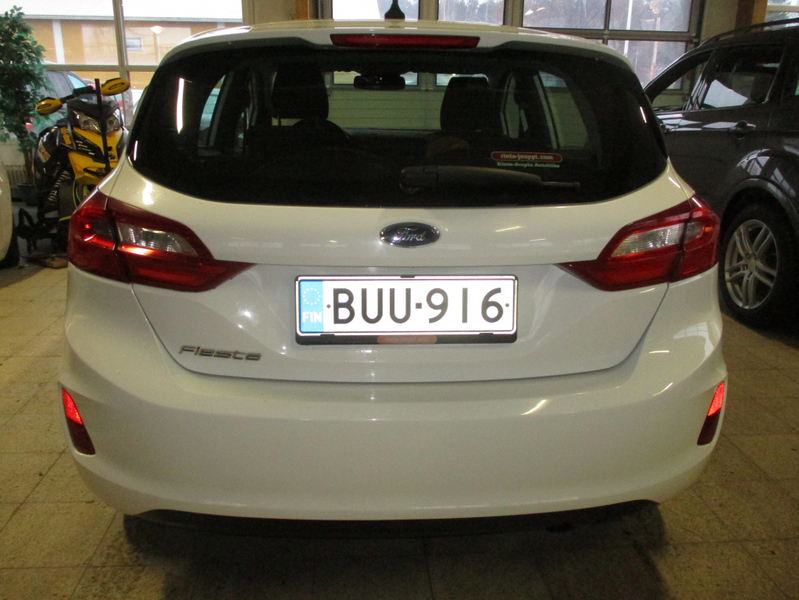 Ford Fiesta vaihtoauto