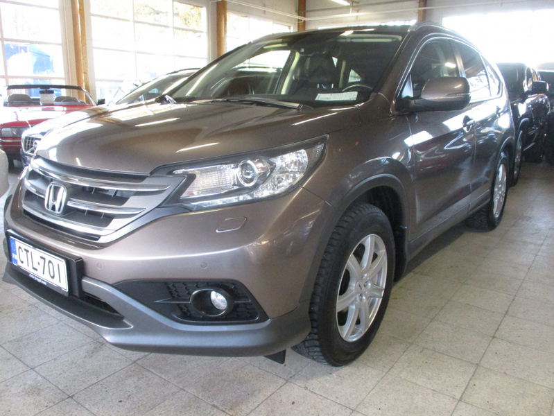 Honda CR-V vaihtoauto