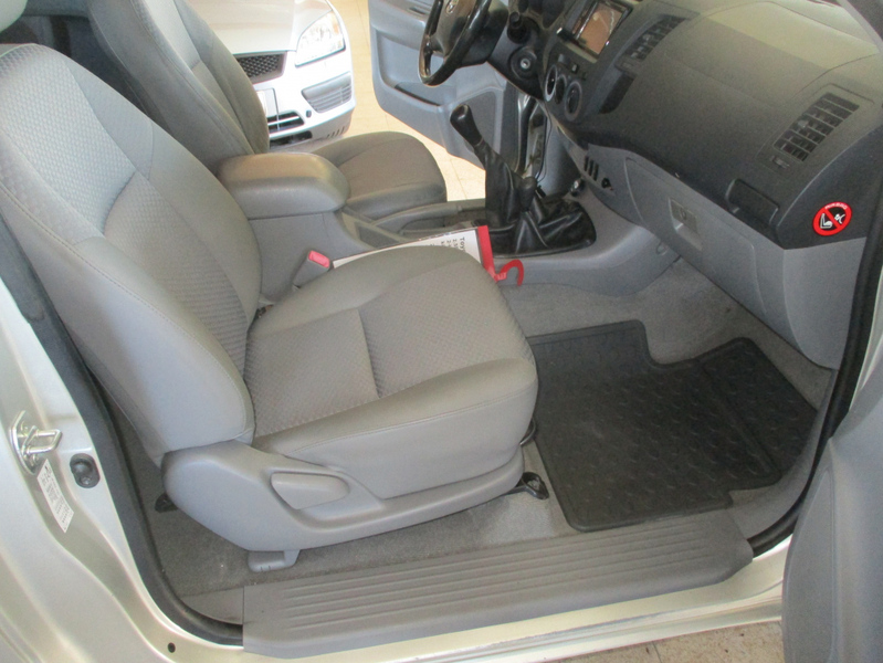 Toyota Hilux vaihtoauto