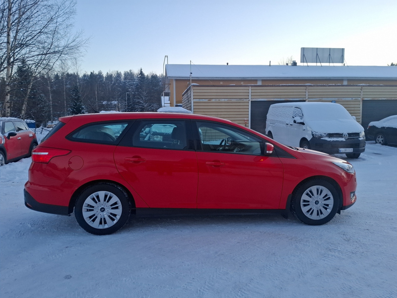 Ford Focus vaihtoauto
