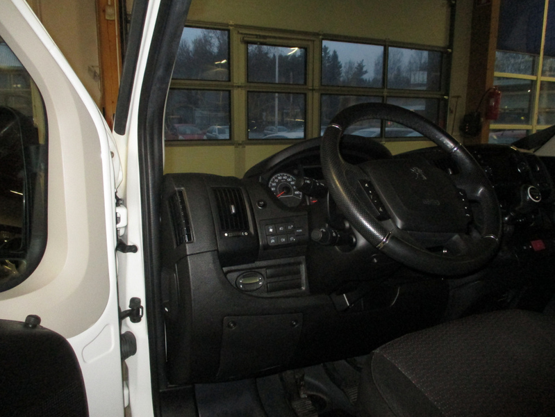 Peugeot Boxer vaihtoauto