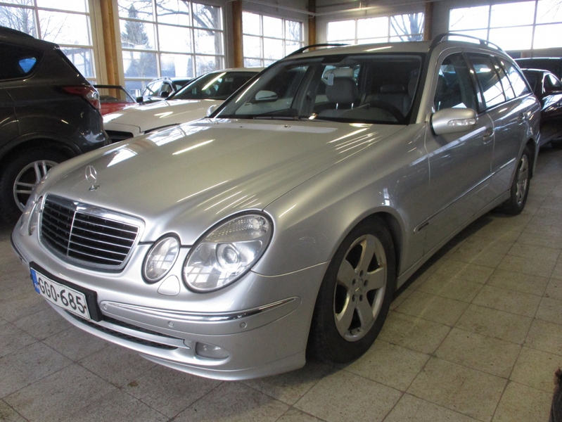 Mercedes-Benz E vaihtoauto