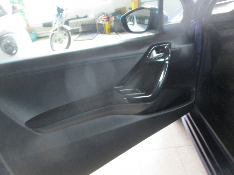 Peugeot 208 vaihtoauto