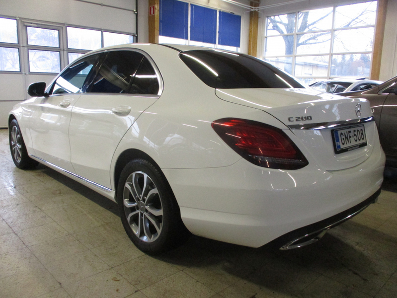 Mercedes-Benz C vaihtoauto